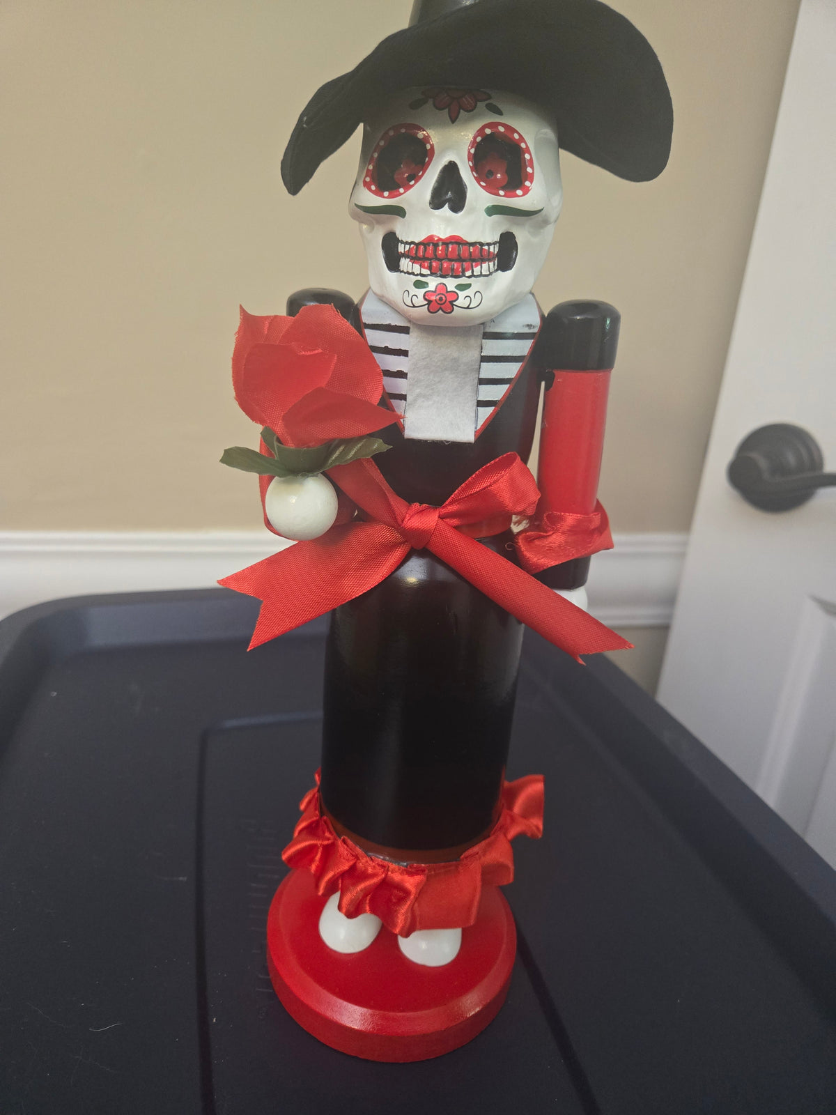 14-inch Día de Los Muertos Wooden Lady Nutcracker, Sugar Skull Rose Decor