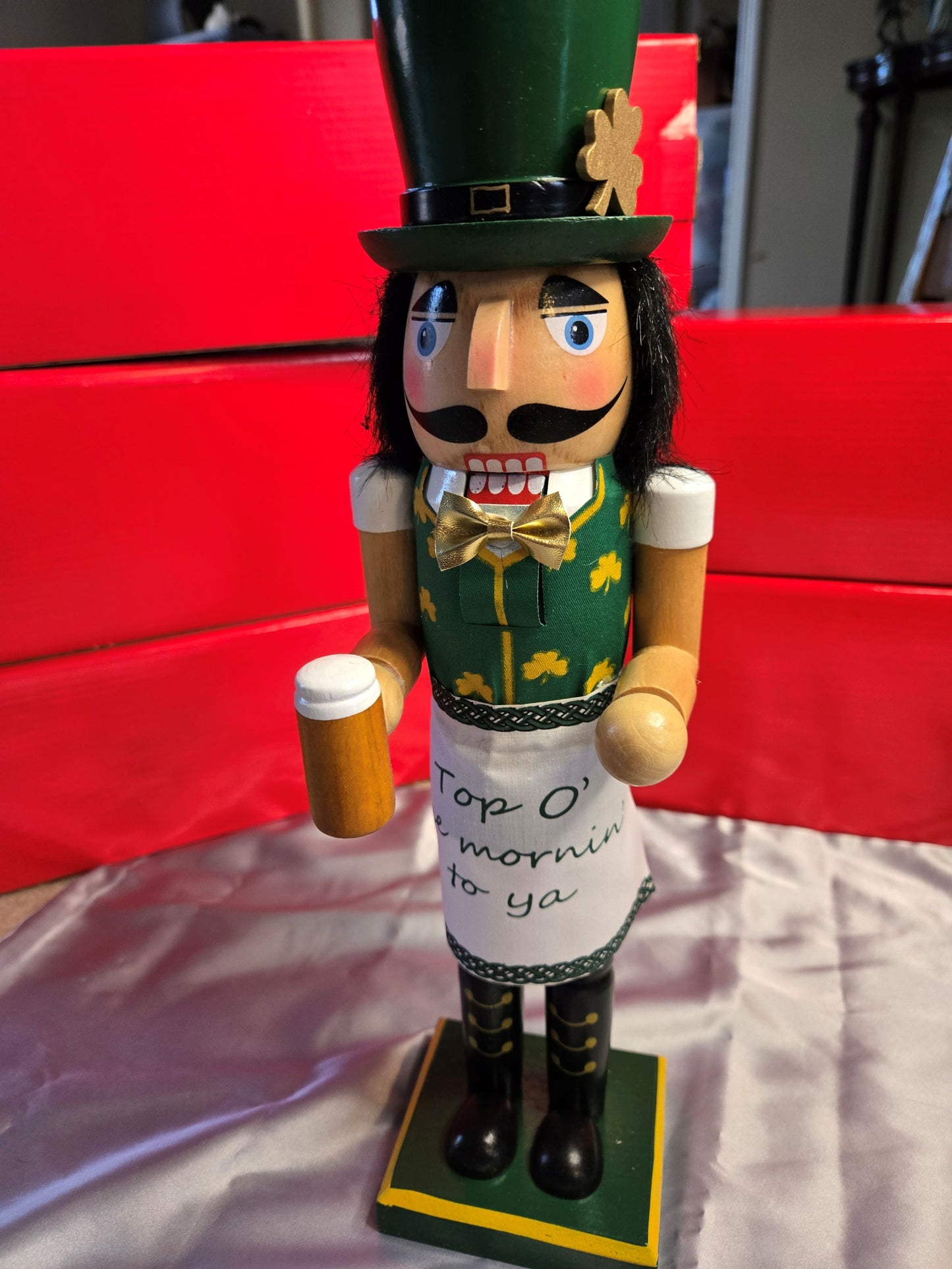 Leprechaun Nutcracker, St. Patrick’s Day Decor, Irish Nutcracker Figurine, Green Hat Shamrock Outfit