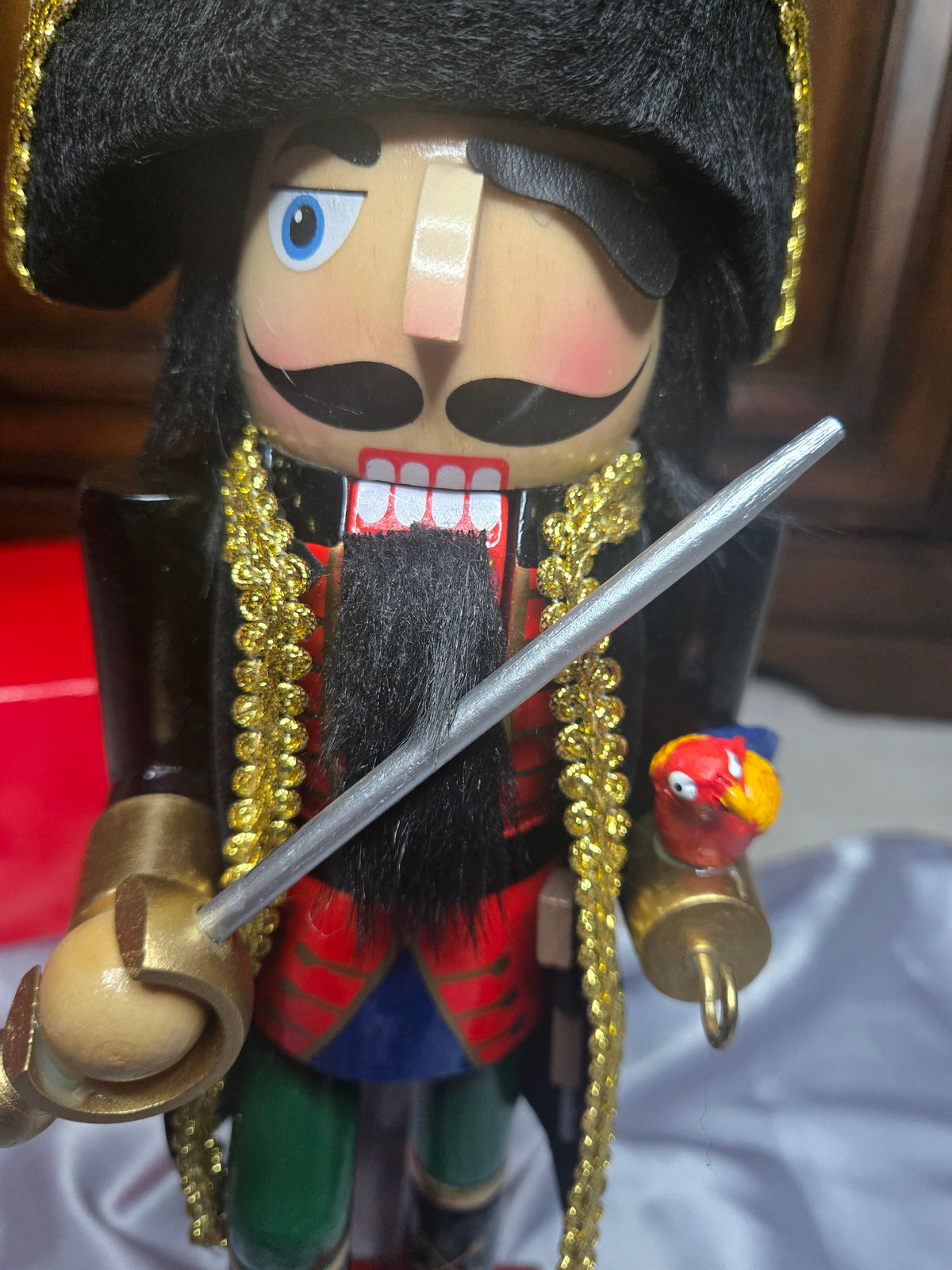 Wooden Swashbuckler/Pirate Nutcracker – Hand-Painted Christmas Decor – Sword & Parrot Nutcracker Figure