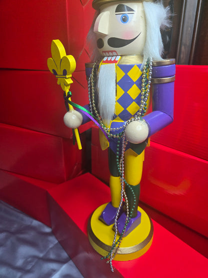 Mardi Gras Jester Nutcracker | Purple Green Gold Decor | Fleur-de-Lis Staff + Beads | Carnival / Louisiana Decor