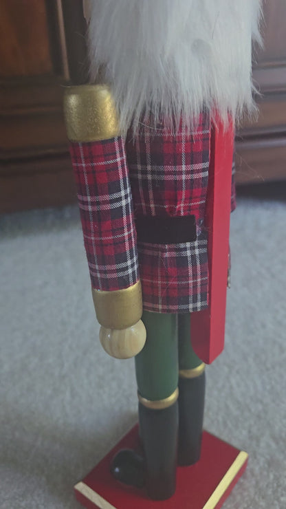 15-Inch Wooden Scottish Plaid Nutcracker, Festive Tartan Soldier Mantel Decor