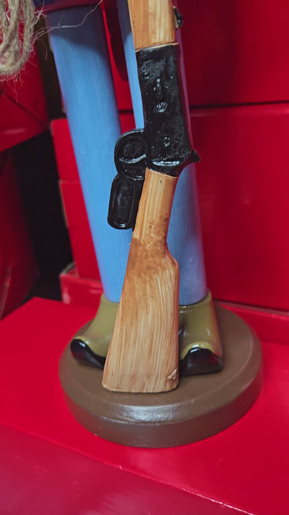 Texas Cowboy Nutcracker – Wooden Western Decor with Lasso, Rifle